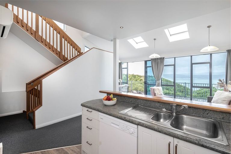 Photo of property in 90a Homebush Road, Khandallah, Wellington, 6035