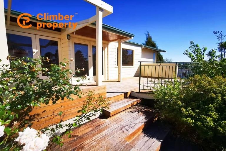 Photo of property in 18 Helena Road, Hillcrest, Hamilton, 3216