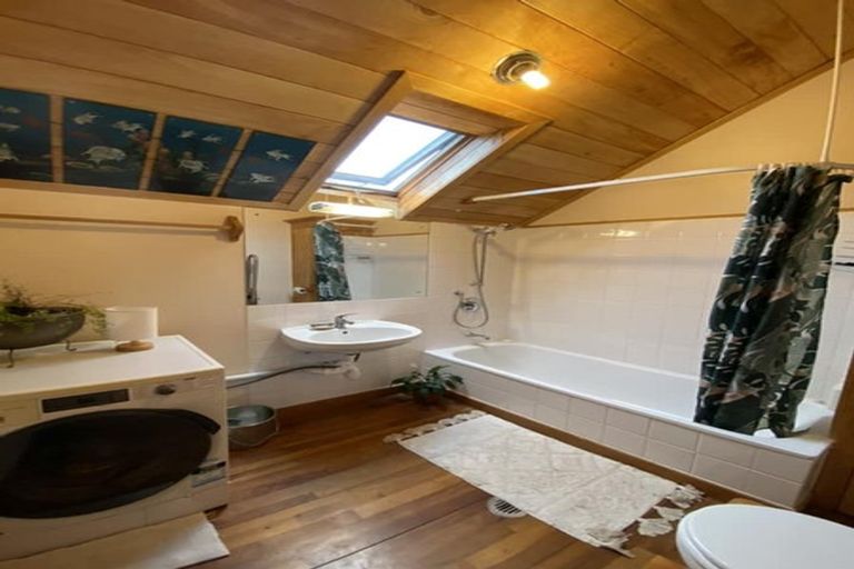 Photo of property in 10/457 Swanson Road, Ranui, Auckland, 0612