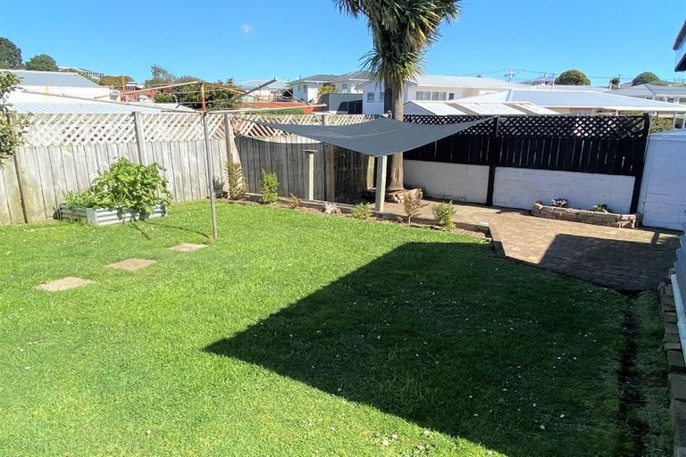 Photo of property in 47 Rosendale Avenue, Spotswood, New Plymouth, 4310