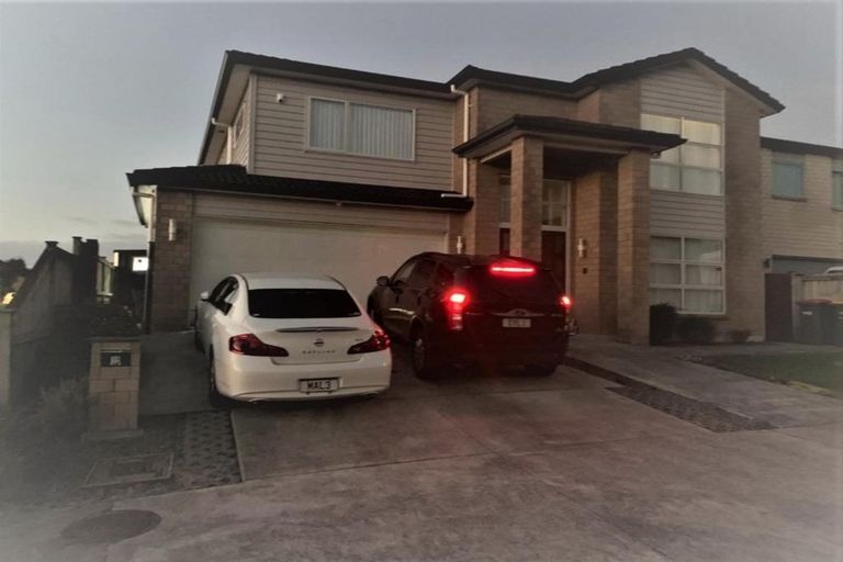 Photo of property in 19 Kira Road, Flat Bush, Auckland, 2016
