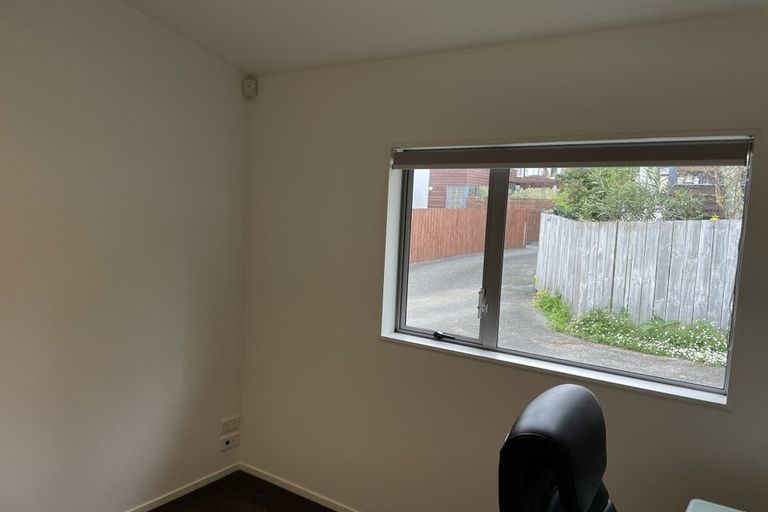 Photo of property in 32a Matipo Road, Mairangi Bay, Auckland, 0630