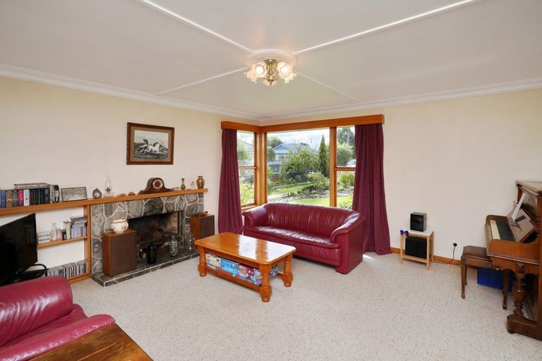 Photo of property in 35 Johns Road, Rangiora, 7400