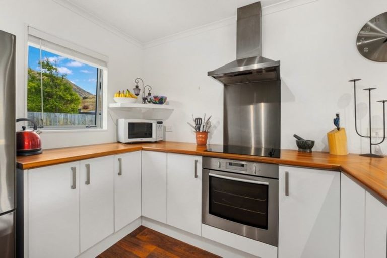 Photo of property in 13 Quill Street, Lake Hayes, Queenstown, 9304