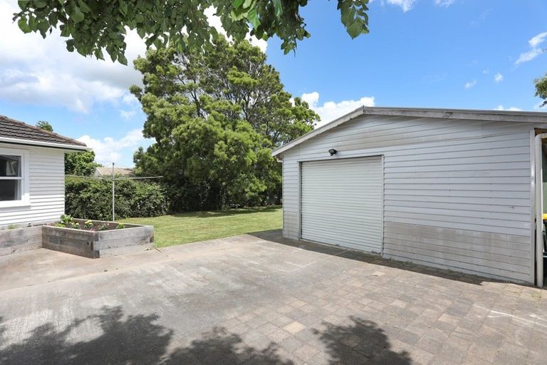 Photo of property in 24 Churchill Avenue, Feilding, 4702