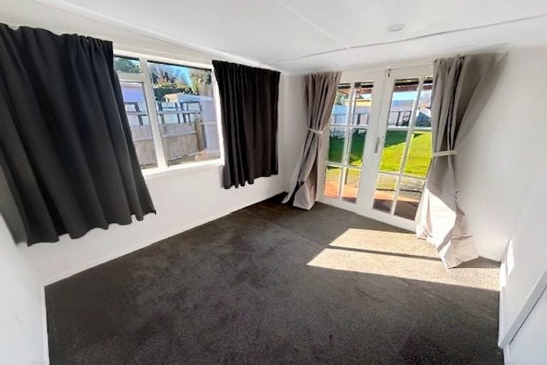 Photo of property in 15 Kauri Street, Mangakino, 3421