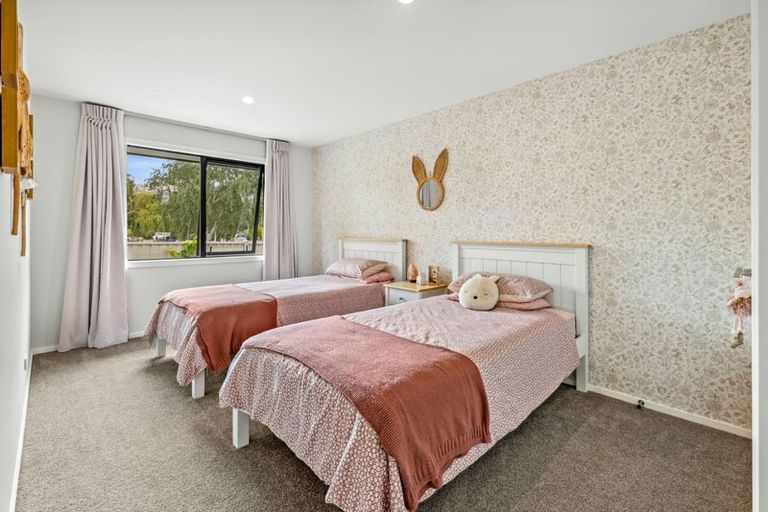 Photo of property in 11 Pisa Moorings Road, Mount Pisa, Cromwell, 9383