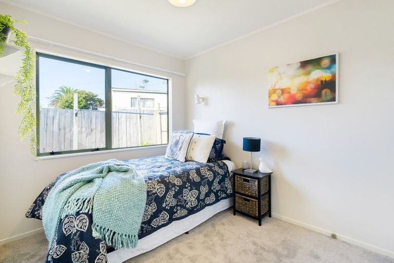 Photo of property in 19 Tiri Road, Manly, Whangaparaoa, 0930