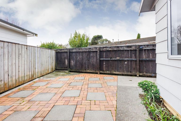 Photo of property in 18a Newton Place, Westbrook, Palmerston North, 4412