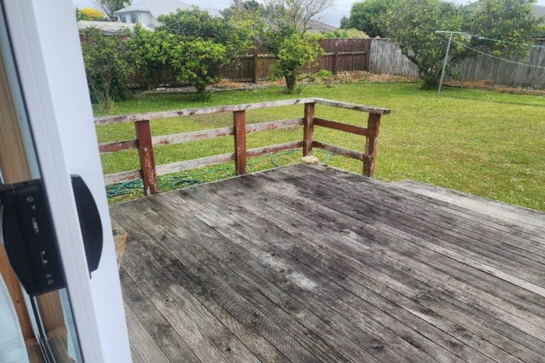 Photo of property in 21 Ashford Avenue, Hokowhitu, Palmerston North, 4410