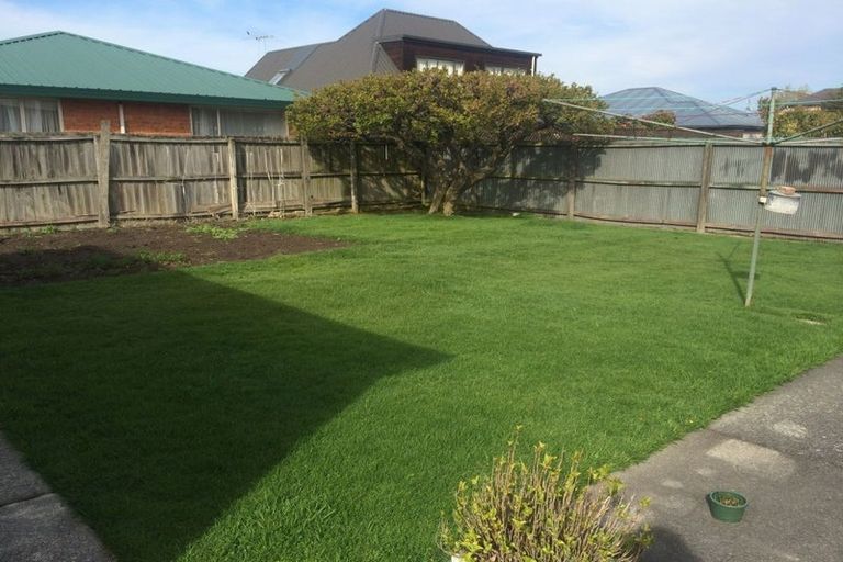 Photo of property in 41 Raxworthy Street, Ilam, Christchurch, 8041