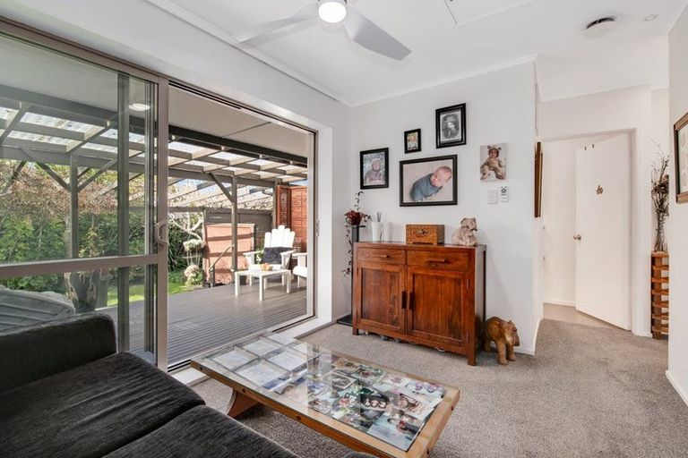 Photo of property in 5a Elizabeth Street, Orewa, 0931