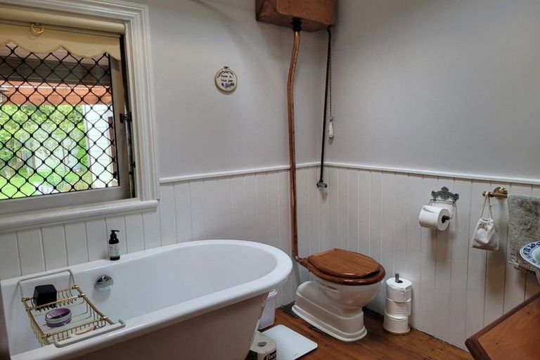 Photo of property in 11 Waite Street, Featherston, 5710