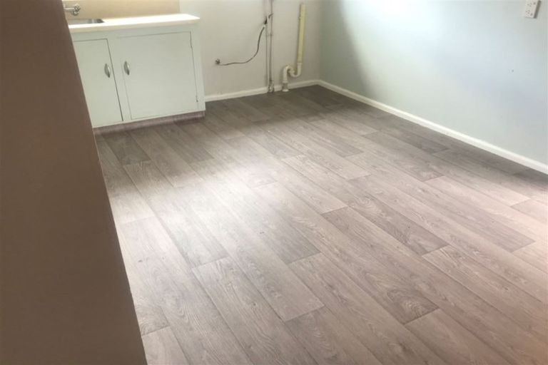 Photo of property in 2/58 Brookside Terrace, Bryndwr, Christchurch, 8053