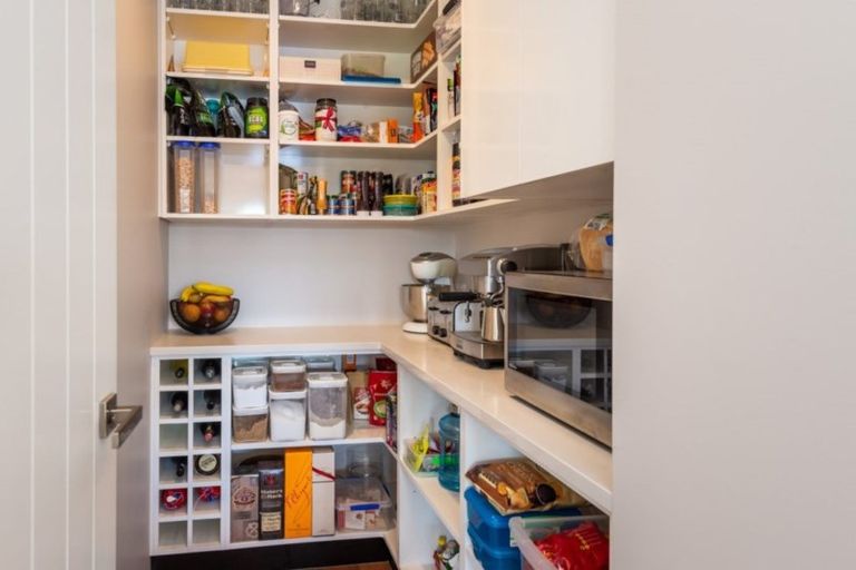 Photo of property in 41 Waterstock Way, Parklands, Christchurch, 8083