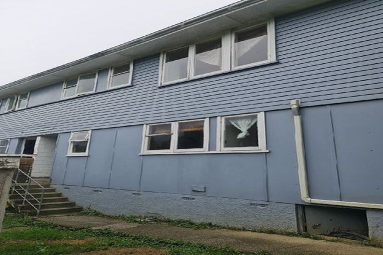 Photo of property in 38-40 Westmeath Street, Waitangirua, Porirua, 5024