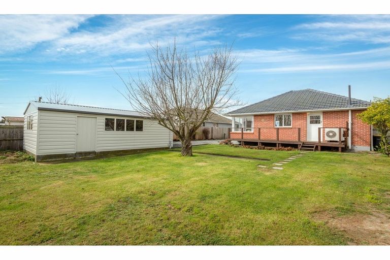 Photo of property in 13 Pembroke Street, Avondale, Christchurch, 8061