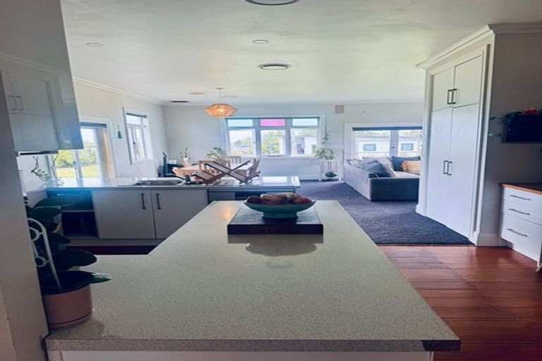 Photo of property in 378 Owhiwa Road, Parua Bay, Onerahi, 0192