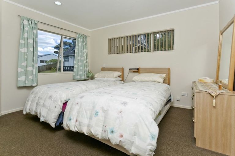 Photo of property in 1/129a Manuka Road, Bayview, Auckland, 0629