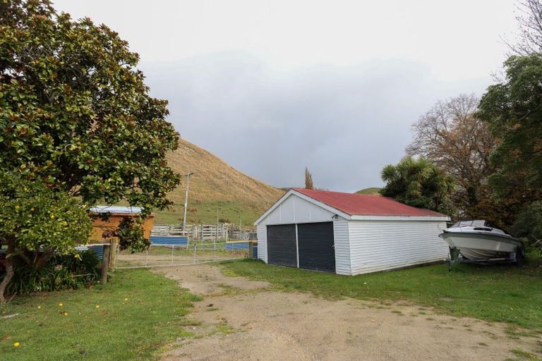 Photo of property in 215 Kukuta Road, Okoia, Whanganui, 4573