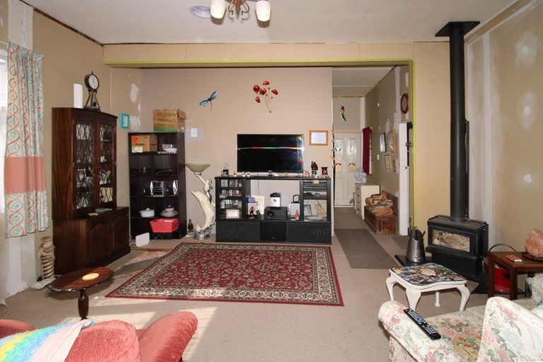 Photo of property in 200 High Street South, Carterton, 5713