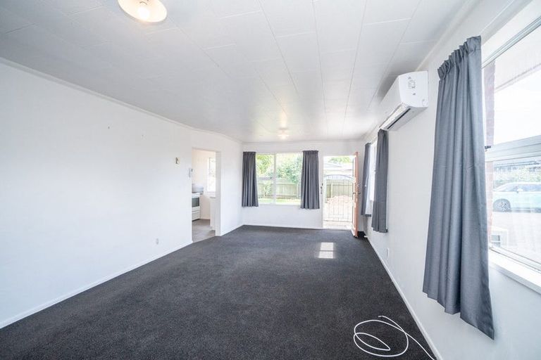 Photo of property in 4/10 Kowhai Avenue, Takaro, Palmerston North, 4410