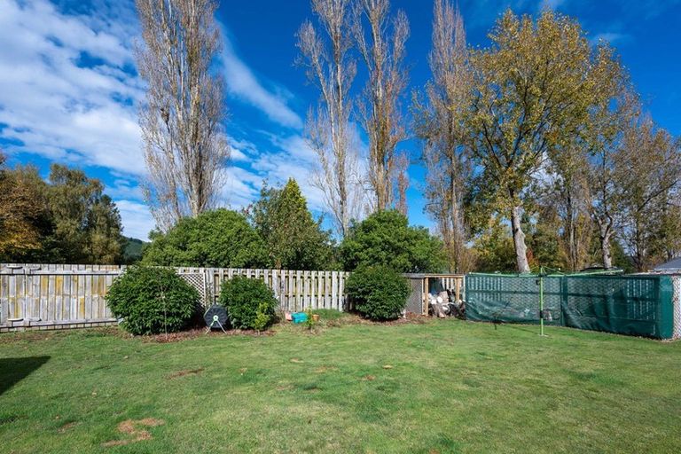 Photo of property in 110 Kinloch Road, Kinloch, Taupo, 3377