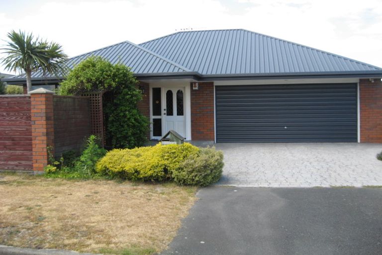 Photo of property in 20 Giles Place, Shirley, Christchurch, 8061