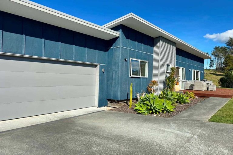 Photo of property in 15 Wharuka Glade, Mangawhai, 0505