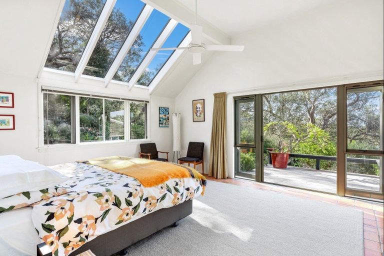 Photo of property in 7 Kyle Street, Leigh, 0985