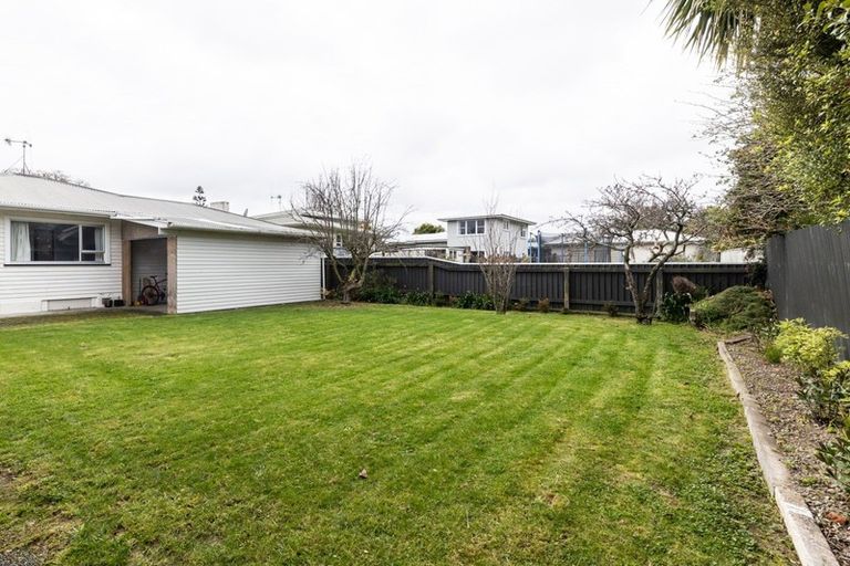 Photo of property in 444 Ruahine Street, Terrace End, Palmerston North, 4410