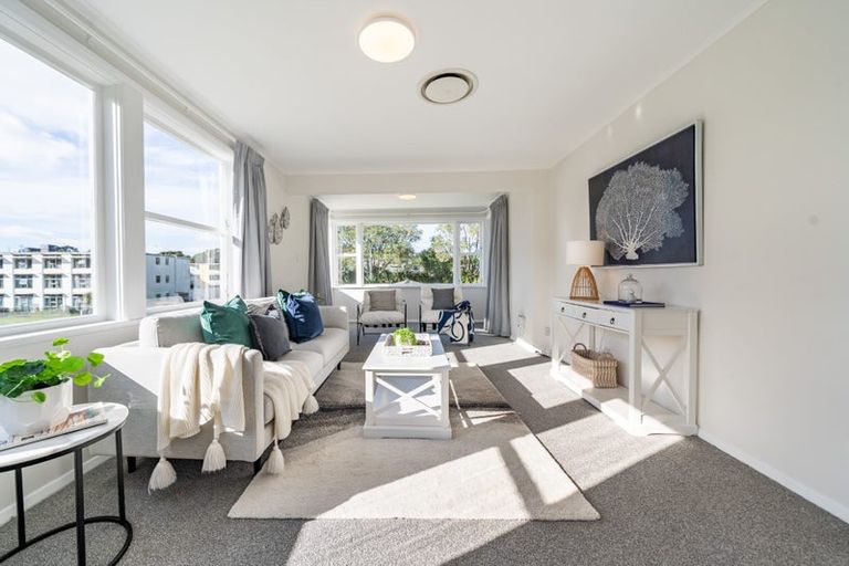 Photo of property in 4 Bannister Avenue, Johnsonville, Wellington, 6037