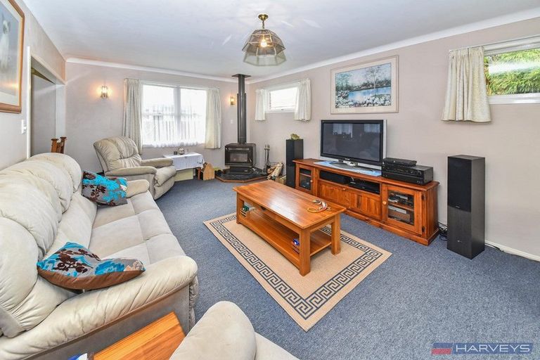 Photo of property in 32 Grande Vue Road, Hillpark, Auckland, 2102