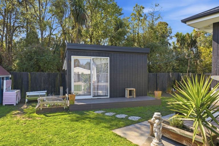 Photo of property in 58 Orrick Crescent, Avondale, Christchurch, 8061