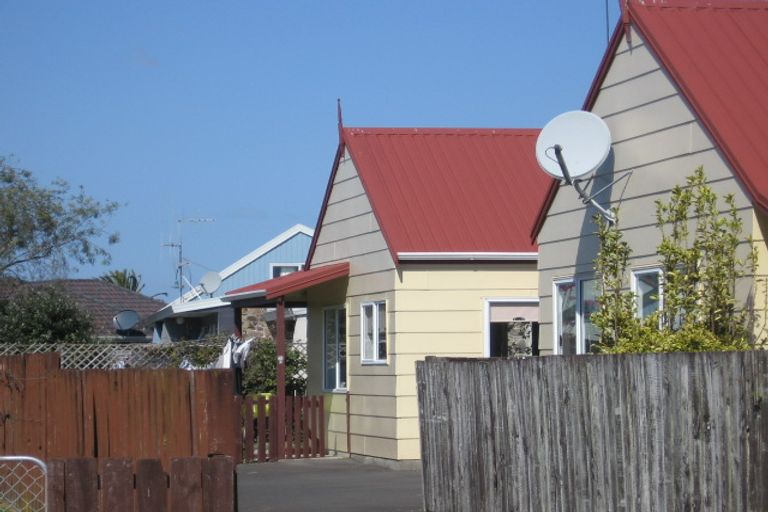 Photo of property in 1/20 Gobray Crescent, Mount Maunganui, 3116