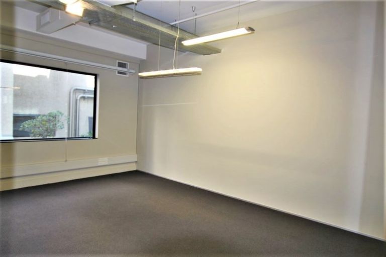 Photo of property in 12 O'connell Street, Manurewa, Auckland, 2102