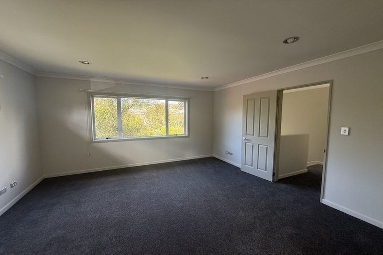 Photo of property in 111a Triangle Road, Massey, Auckland, 0614