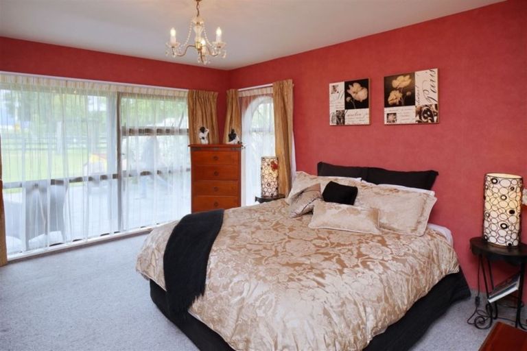 Photo of property in 115 Leslies Road, Cust, Rangiora, 7471