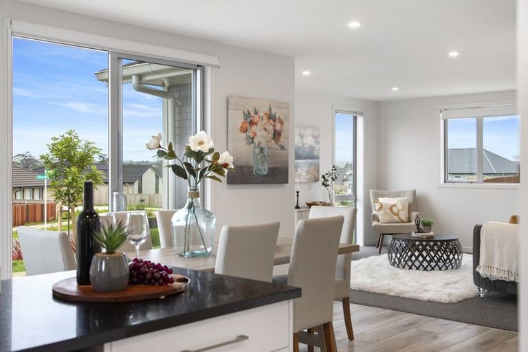 Photo of property in 11 Waikohi Avenue, Glenbrook, Waiuku, 2681