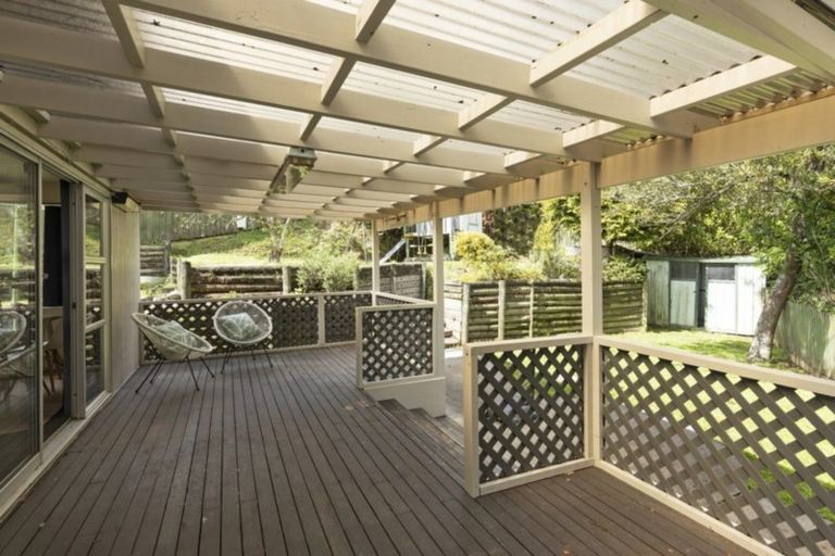 Photo of property in 7 Greenwich Grove, Stokes Valley, Lower Hutt, 5019