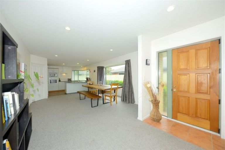 Photo of property in 10a Kumai Place, Sockburn, Christchurch, 8042