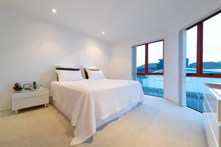 Photo of property in 126a Marine Parade, Mount Maunganui, 3116