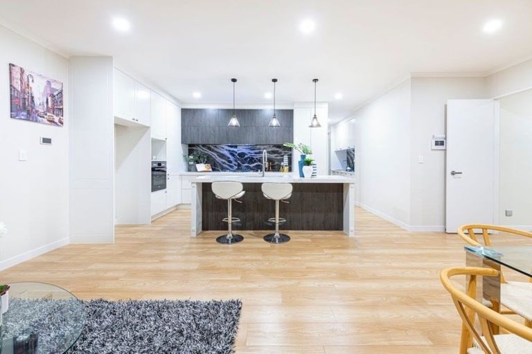 Photo of property in 7 Downpatrick Drive, Flat Bush, Auckland, 2019