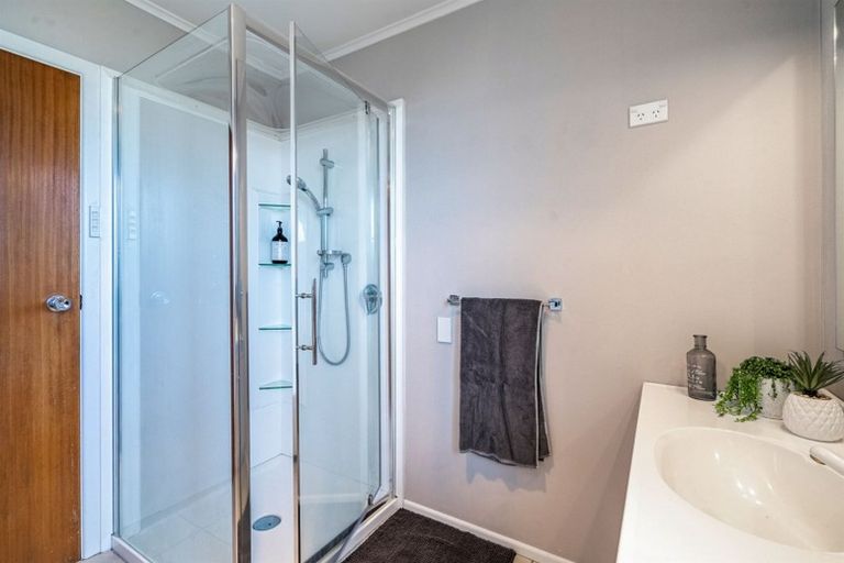 Photo of property in 1 Clyde Street, Gore, 9710