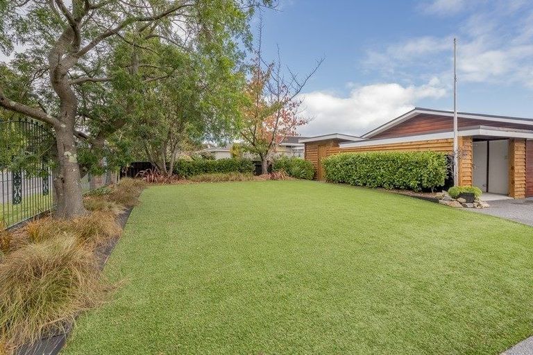 Photo of property in 10 Nola Avenue, Raumati Beach, Paraparaumu, 5032
