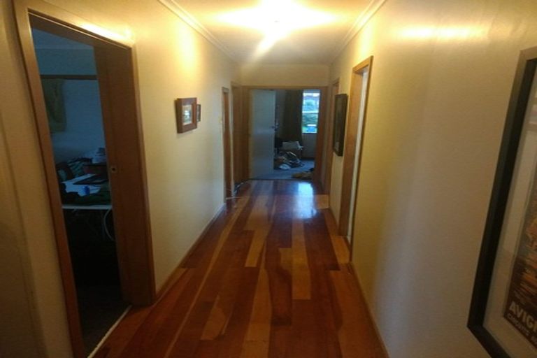 Photo of property in 38 Kelkirk Street, Kelston, Auckland, 0602