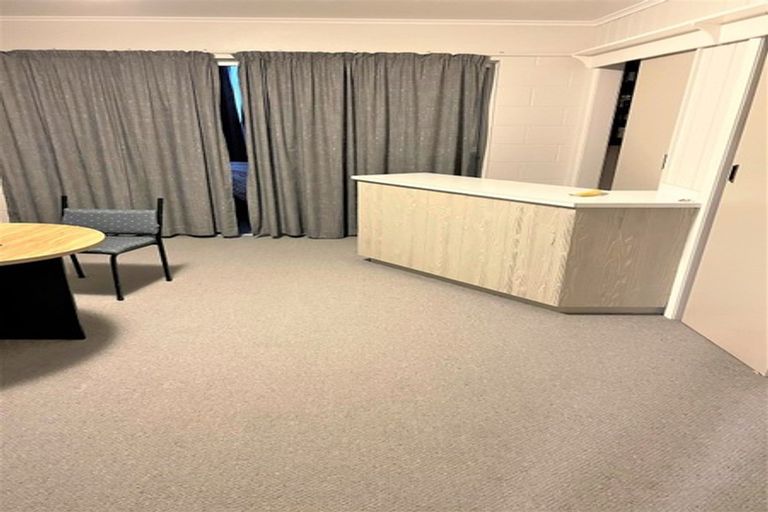 Photo of property in 41 Wai-iti Crescent, Woburn, Lower Hutt, 5010