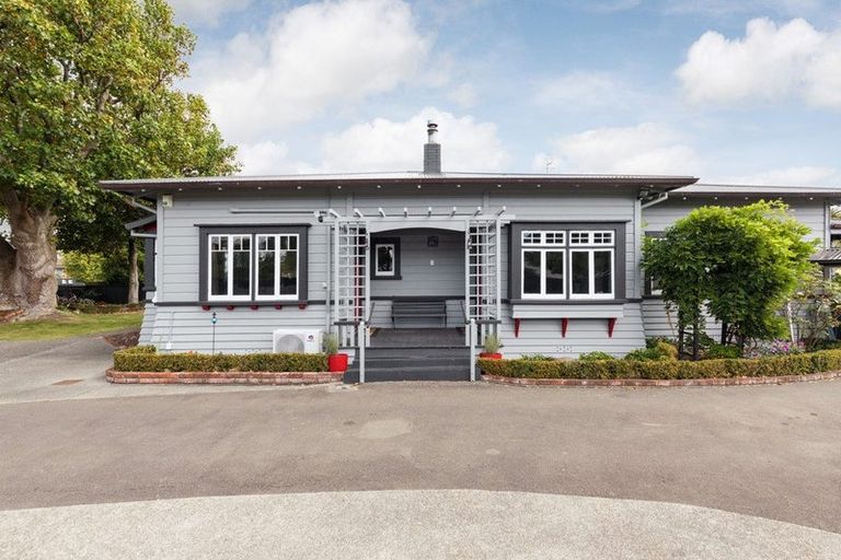Photo of property in 287 College Street, West End, Palmerston North, 4410