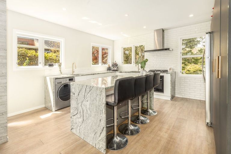 Photo of property in 63 Aorangi Road, Paraparaumu, 5032