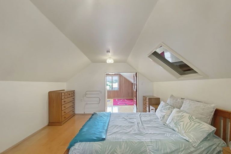 Photo of property in 1 Totara Drive, Twizel, 7901